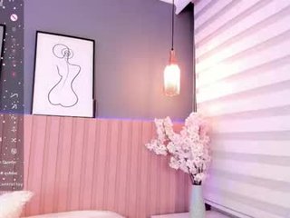 babe_sophiee 20 y. o. curvy fuck