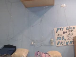 sexyeni 0 y. o. live sex show with cum over cam girl