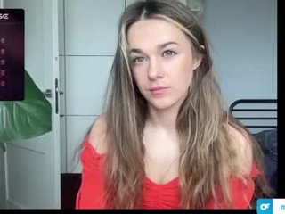 mmminnie 0 y. o. teen cam babe try to feel cruel domina online