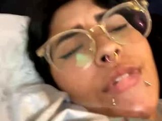 sensual_flame 19 y. o. teen couple with sensual moans filling the chatroom