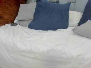 lissaharris 0 y. o. domina cam babe loves squirting on face a boyfriend