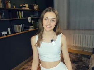 destiebestie 18 y. o. 