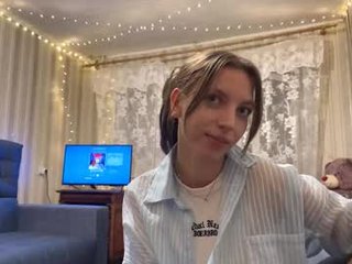 marielamilewski 18 y. o. 