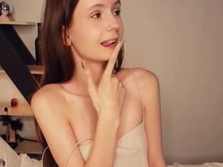 lilkiti 19 y. o. young big tits