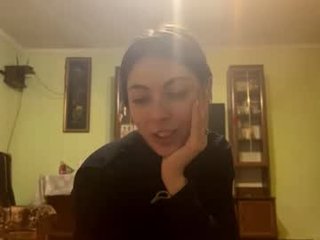 christenetrueluck 18 y. o. 