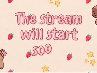emilyincb1 20 y. o. redhead cam babe loves finger fucking her bald little pussy
