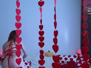 katy_ethereal 21 y. o. redhead cam babe enjoys great live sex for more experience