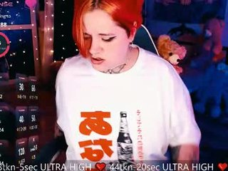 noori_hope 21 y. o. redhead cam witches showing wide ass