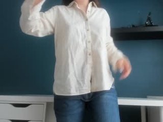 flymybutterfly 26 y. o. young ohmibod