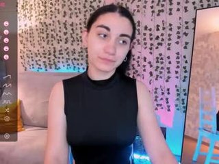 cute_chus 0 y. o. cam babe with small tits wants dirty live sex