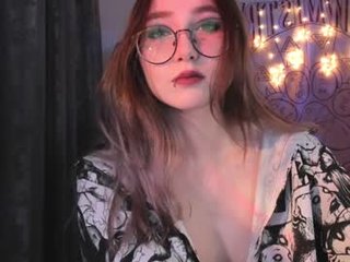 holy420loly 18 y. o. petite live sex