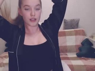 evajuly 19 y. o. young blonde