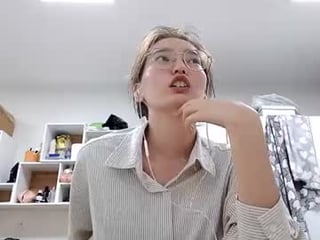izettasandino 18 y. o.
