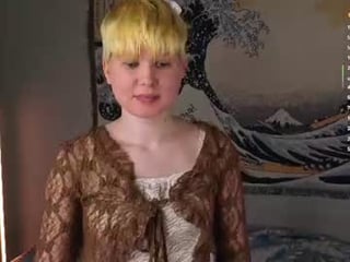 cherrrymuse 18 y. o. 