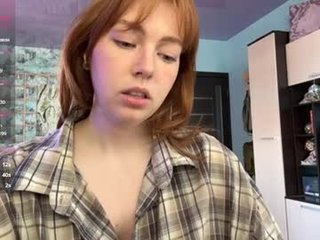 fairyflora 18 y. o. redhead cam witches showing wide ass
