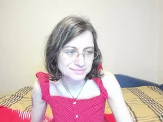 marilynspecial 28 y. o. webcam milf fetish live sex online