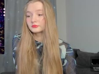 barbbiiedoll 20 y. o. young cute
