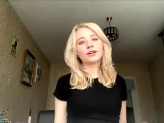 dianaoehler 18 y. o. 