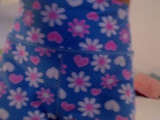 grettel__ 0 y. o. pussy stretched wide with huge toys