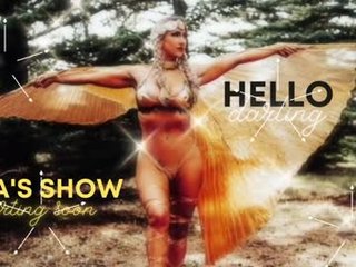 mya_milfshake 40 y. o. cam babe likes squirting after getting pleasure from masturbation