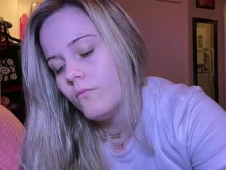 samanthafever 0 y. o. 