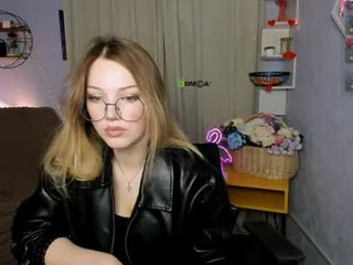 gia_lee_ 21 y. o. 