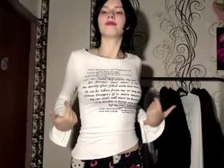 nydiamanke 18 y. o. 