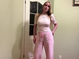 glistenboop 18 y. o.