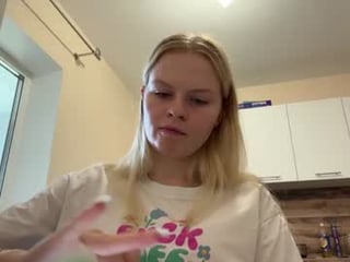 brittanyrumfelt 18 y. o. 