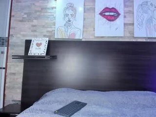 silviarichie_jade 0 y. o. curvy nudist