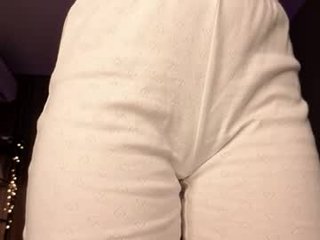 latarshaagne 18 y. o. 