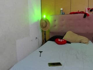 diabla_sexyboobs 20 y. o. anal live sex is the real pleasure