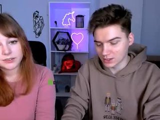 didi_meow 0 y. o. teenage cam girl plays with her ass hole