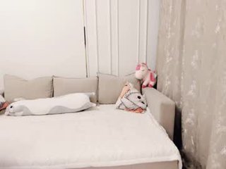 milky_shy2 22 y. o. asian cam girl pleasing her tight pussy with a toy