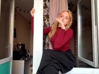 juleemuhlestein 18 y. o. 