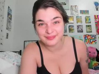 sierrasquirter 23 y. o. domina cam babe loves squirting on face a boyfriend