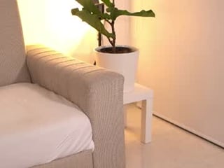 ambarr_01 23 y. o. cam girl spanked her ass hard