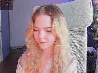 fairy_casey 20 y. o. petite english