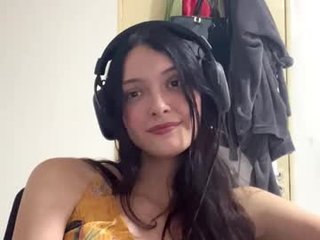 indiraparrinello 18 y. o. 