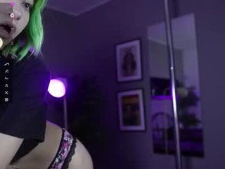 nyx_dolll 20 y. o. cam girl welcomes anal live sex