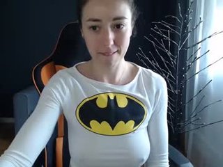 piscesgirl06 30 y. o. teen cam babe try to feel cruel domina online