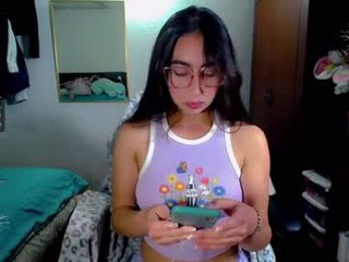 sofia_vanner 20 y. o. young squirt