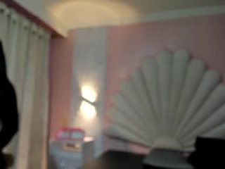 miss__smith_ 18 y. o. teenage cam girl plays with her ass hole