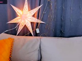 mary_marlow 0 y. o. hot flirt feet