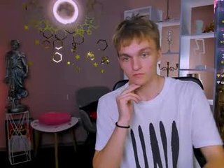 rafael_bien 25 y. o. depraved couple smoking pole and getting pussy pounded