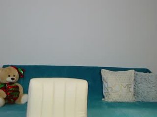 sara_daisy 21 y. o. petite ohmibod