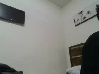 ladycinnabon 29 y. o. naked couple do the fuck and suck online