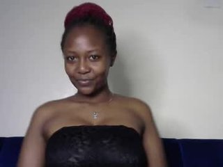 sexy_flavia8 0 y. o. big tits live sex action in the chatroom