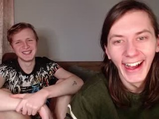 albertpainhate 18 y. o. teen cam girl plays with her tight pussy