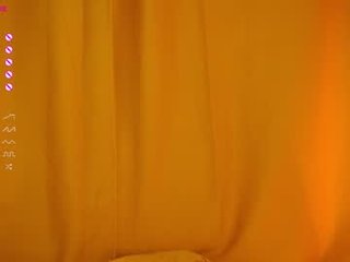 emmicanfly 0 y. o. teen cam girl plays with her tight pussy